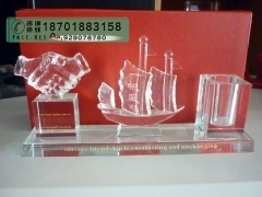 年終盛典，以禮致謝——夢(mèng)煥工藝美術(shù)品打造年度會(huì)議與答謝會(huì)尊貴禮品方案